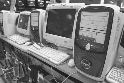 Personal computers shown in a shopping center Personal computers shown in a shopping center
